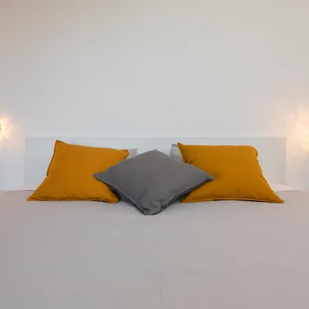 East Side Apartment Omis