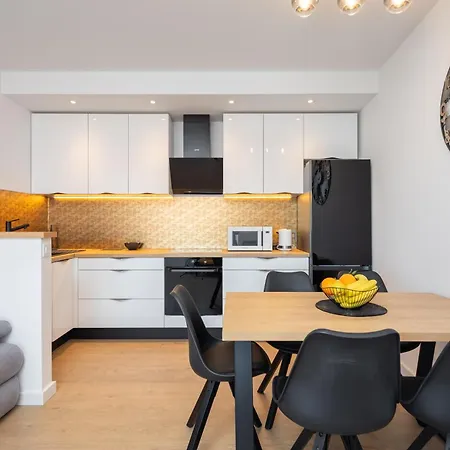 East Side Apartment